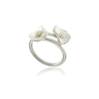Double Petal, Double Pearl Ring