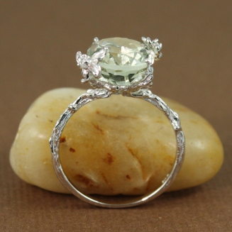 Sterling Silver Green Amethyst Ring  SIZE 6