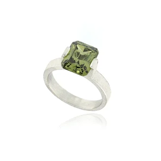 RING SILVER "SIMPLE" 10x8mm PERIDOT CZ SET HIGH ON TOP SIZE 6 ONLY