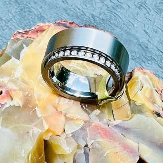 STAINLESS STEEL FOLDOVER RING WITH CHANNEL SET CZ'S SIZE 9