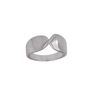 STERLING SILVER CENTER TWIST RING