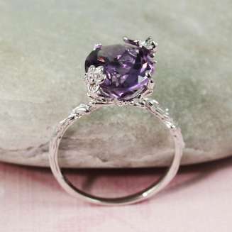 STERLING SILVER BRANCH STYLE RING WITH OVAL AMETHYST STONE SIZE 6