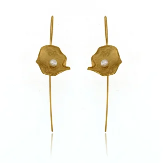 PETAL EARRINGS WITH PEARL