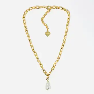 32" LONG BAROQUE STYLE FAUX PEARL NECKLACE